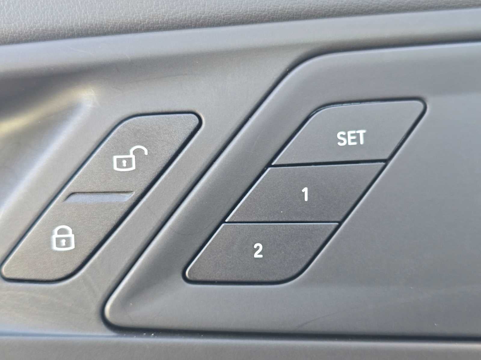 2025 BMW X1 xDrive28i xDrive28i