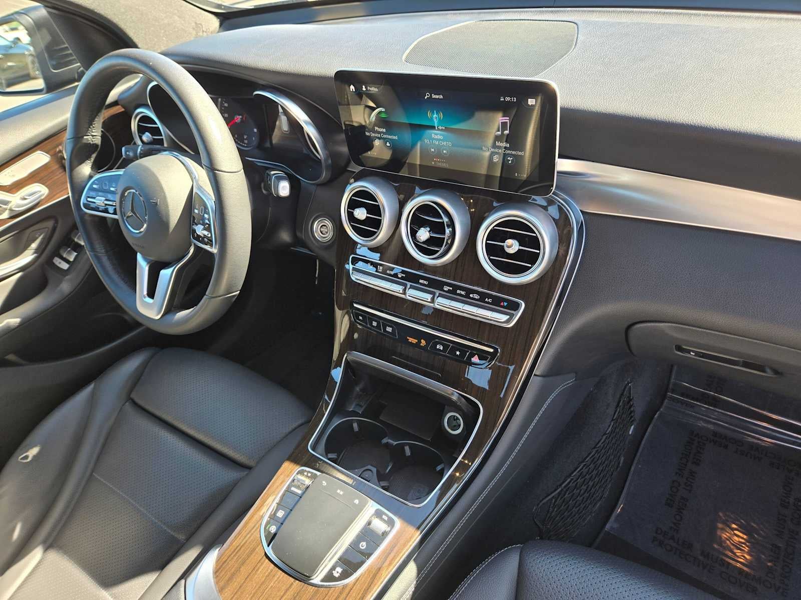 2020 Mercedes-Benz GLC 300 GLC 300