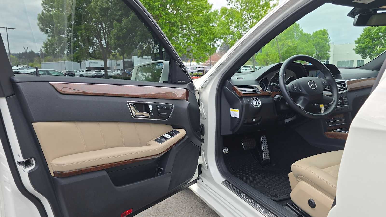 2011 Mercedes-Benz E 350 E 350 Sport