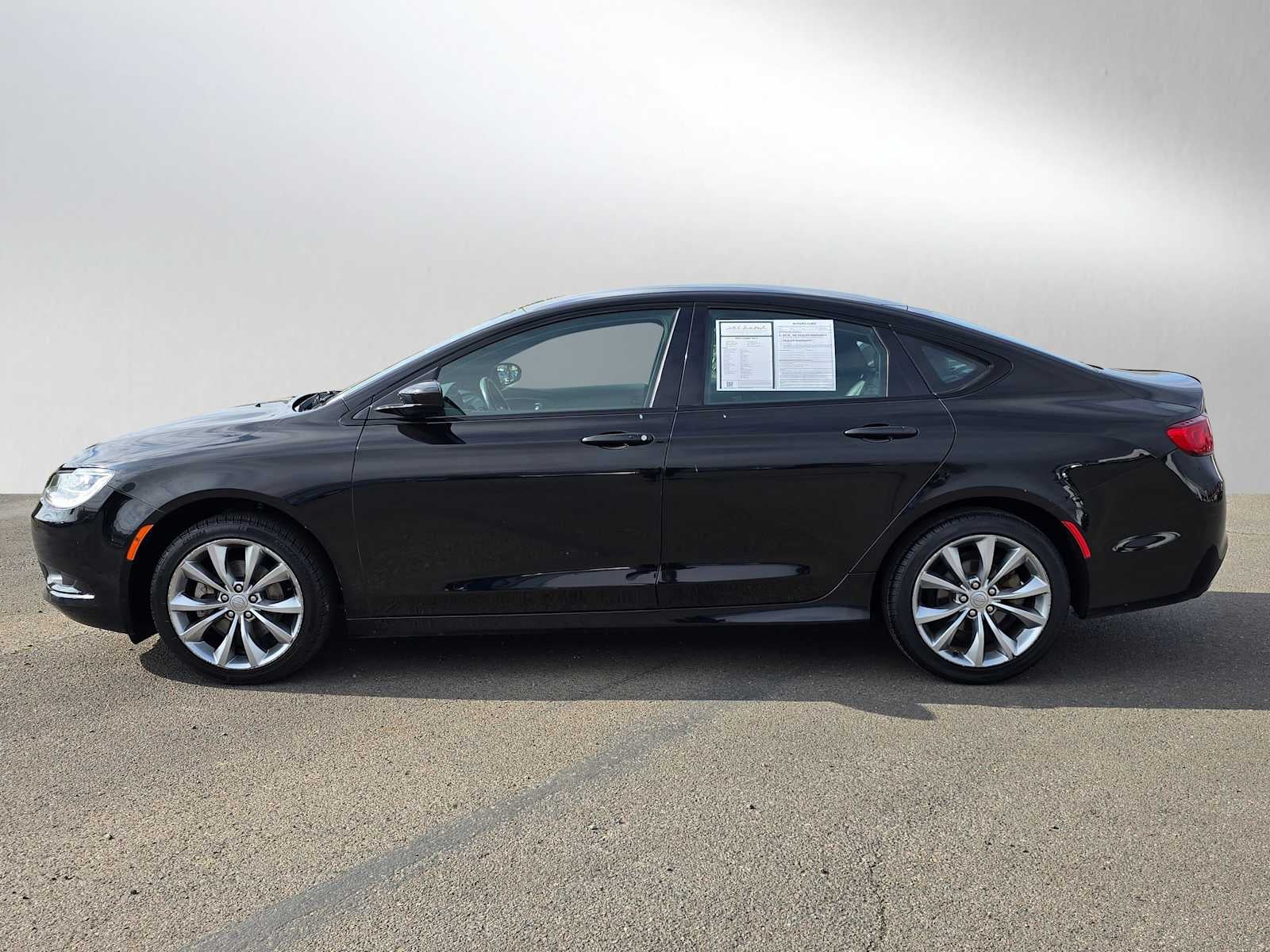 2016 Chrysler 200 S