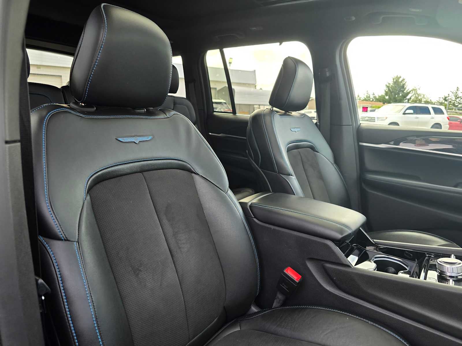 2023 Jeep Grand Cherokee 4xe Trailhawk