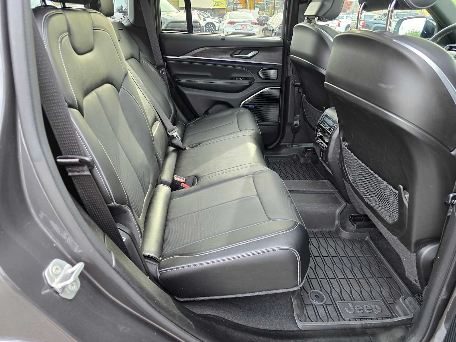 2023 Jeep Grand Cherokee 4xe Overland