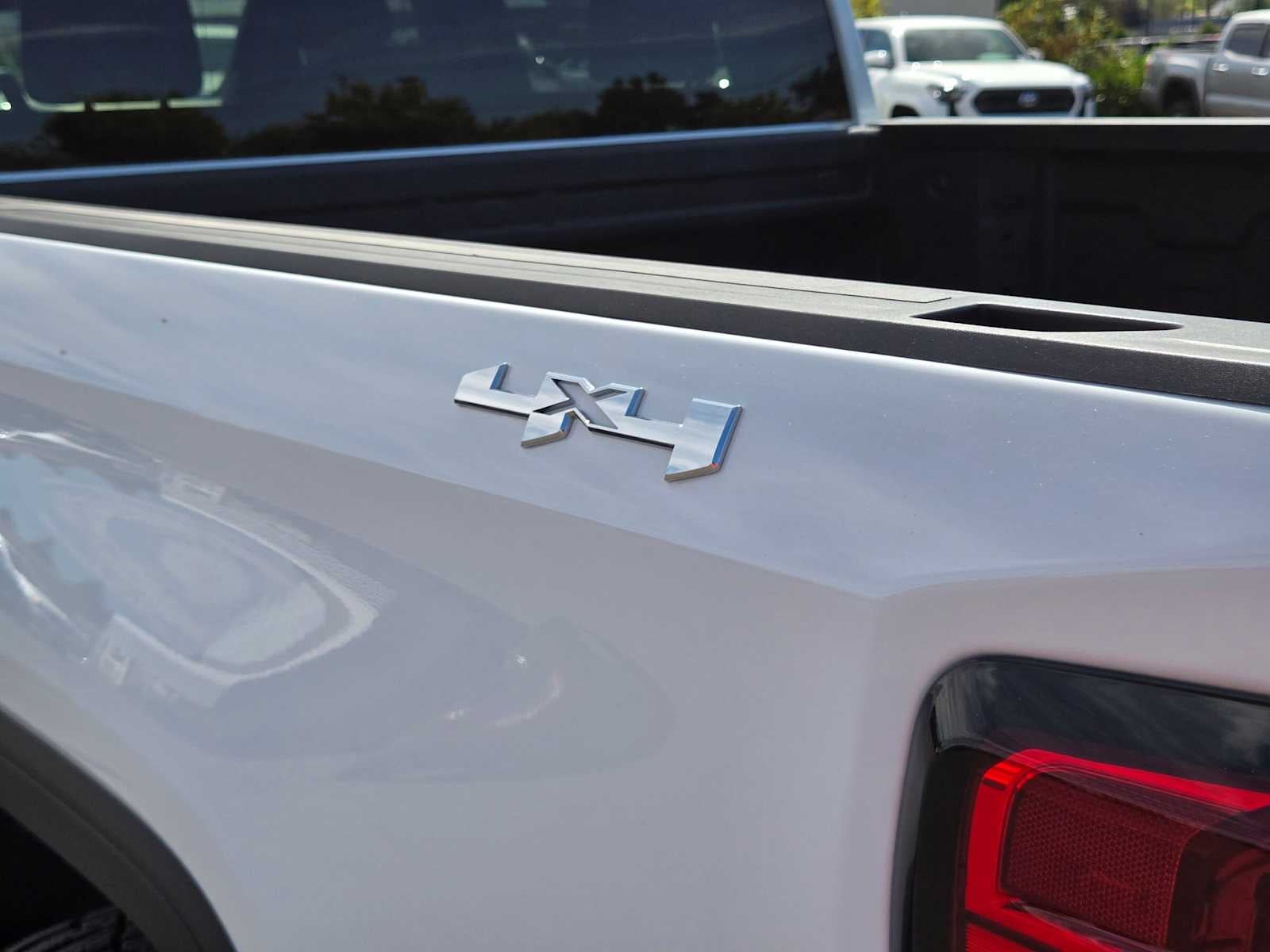 2024 GMC Sierra 1500 Pro