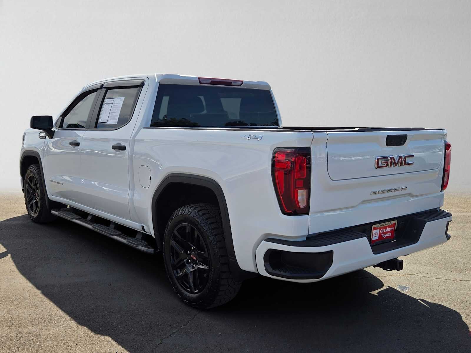 2024 GMC Sierra 1500 Pro