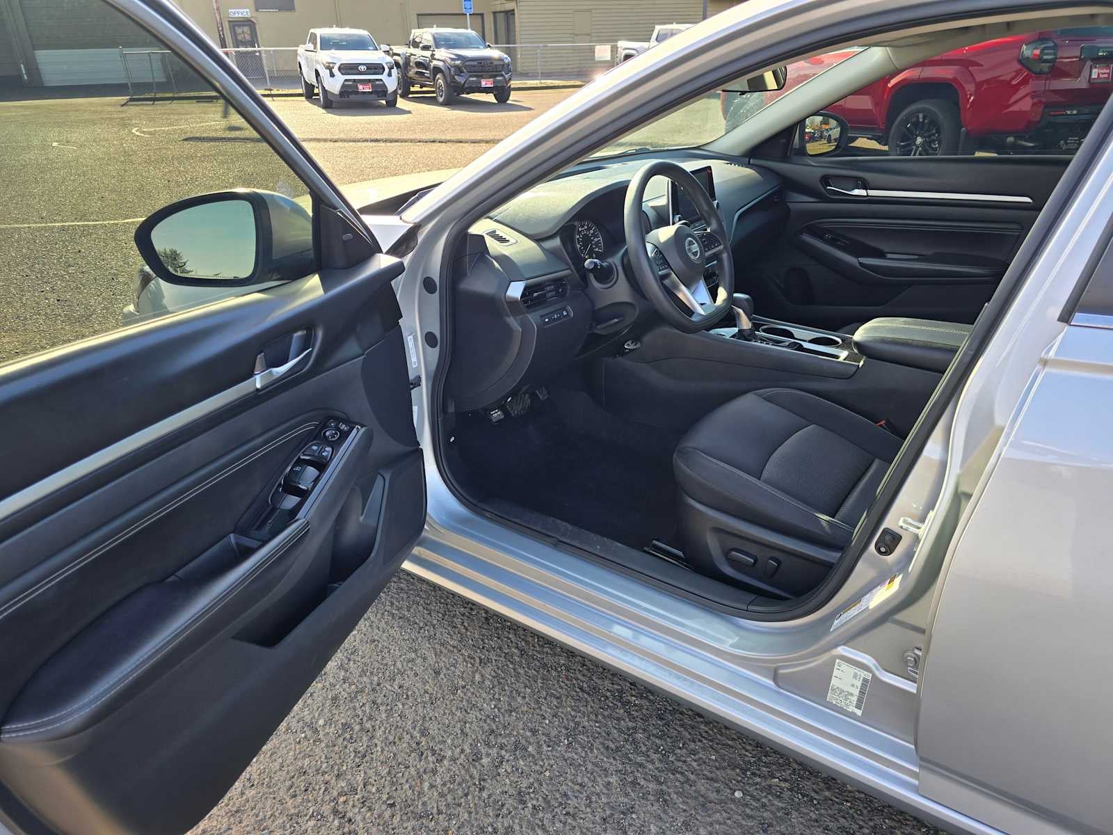 2021 Nissan Altima 2.5 SV