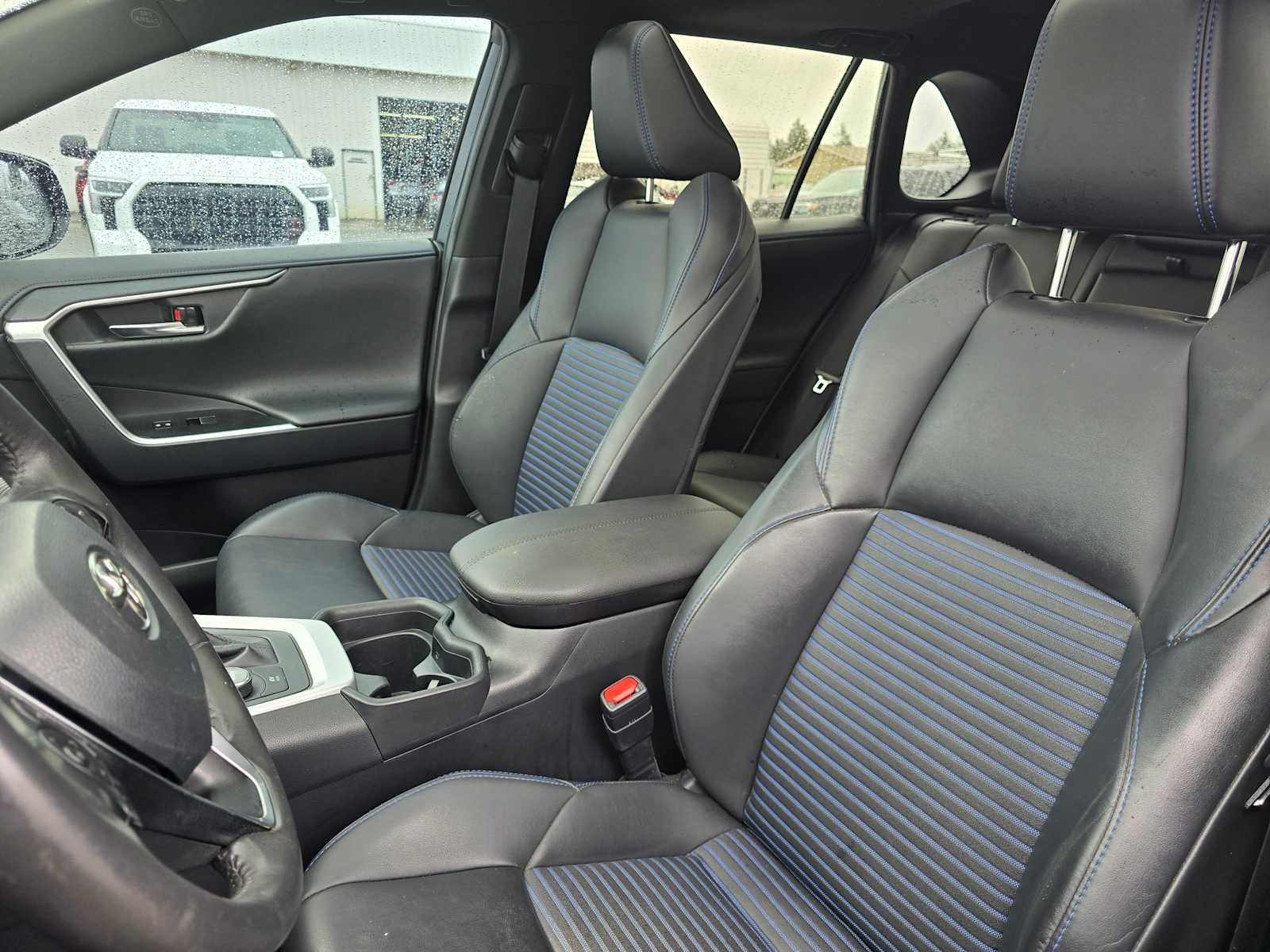 2019 Toyota RAV4 Hybrid XSE