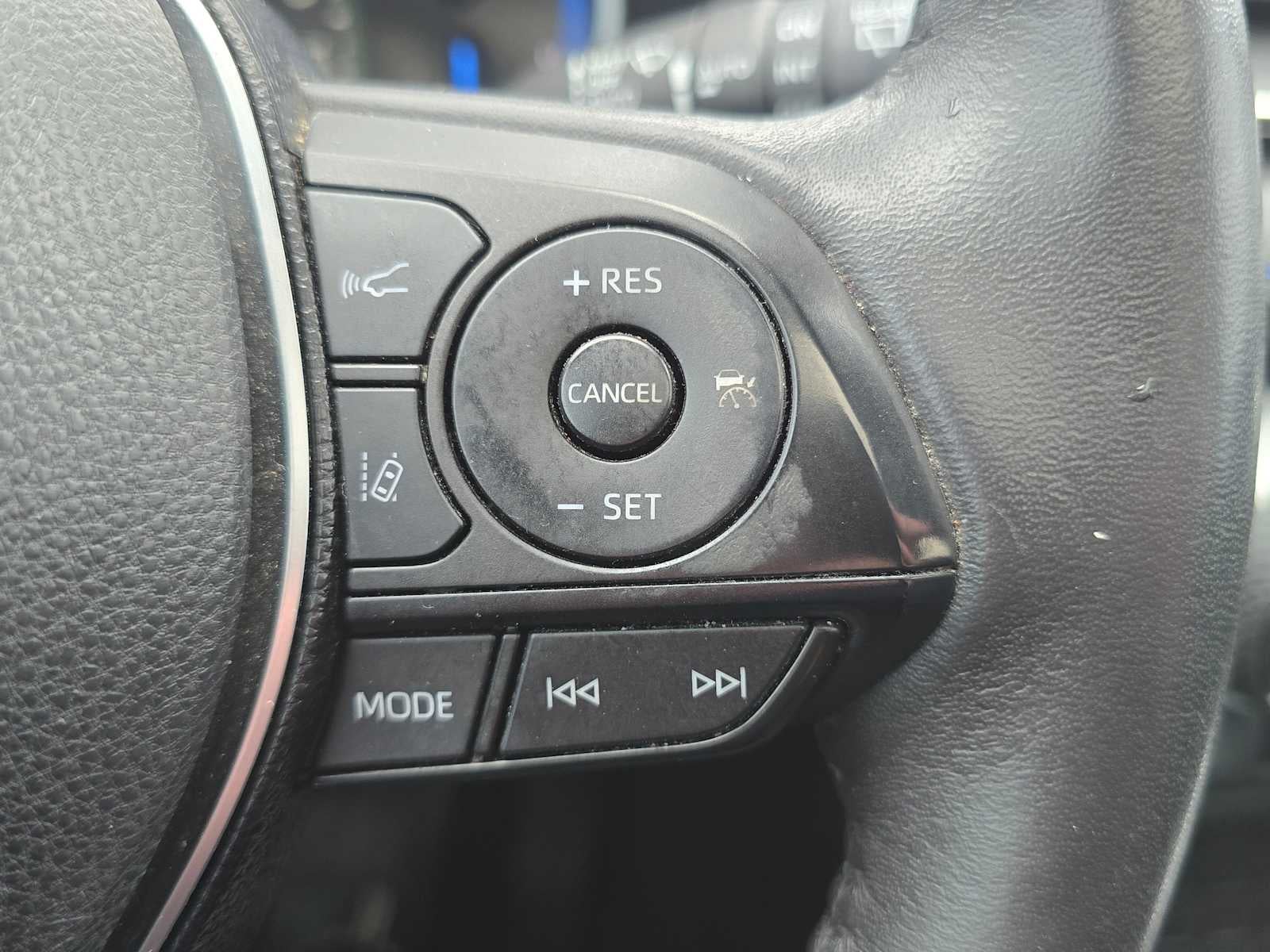 2019 Toyota RAV4 Hybrid XSE