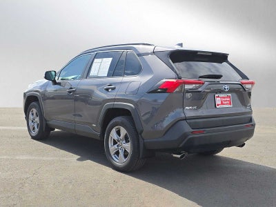 2022 Toyota RAV4 Hybrid XLE