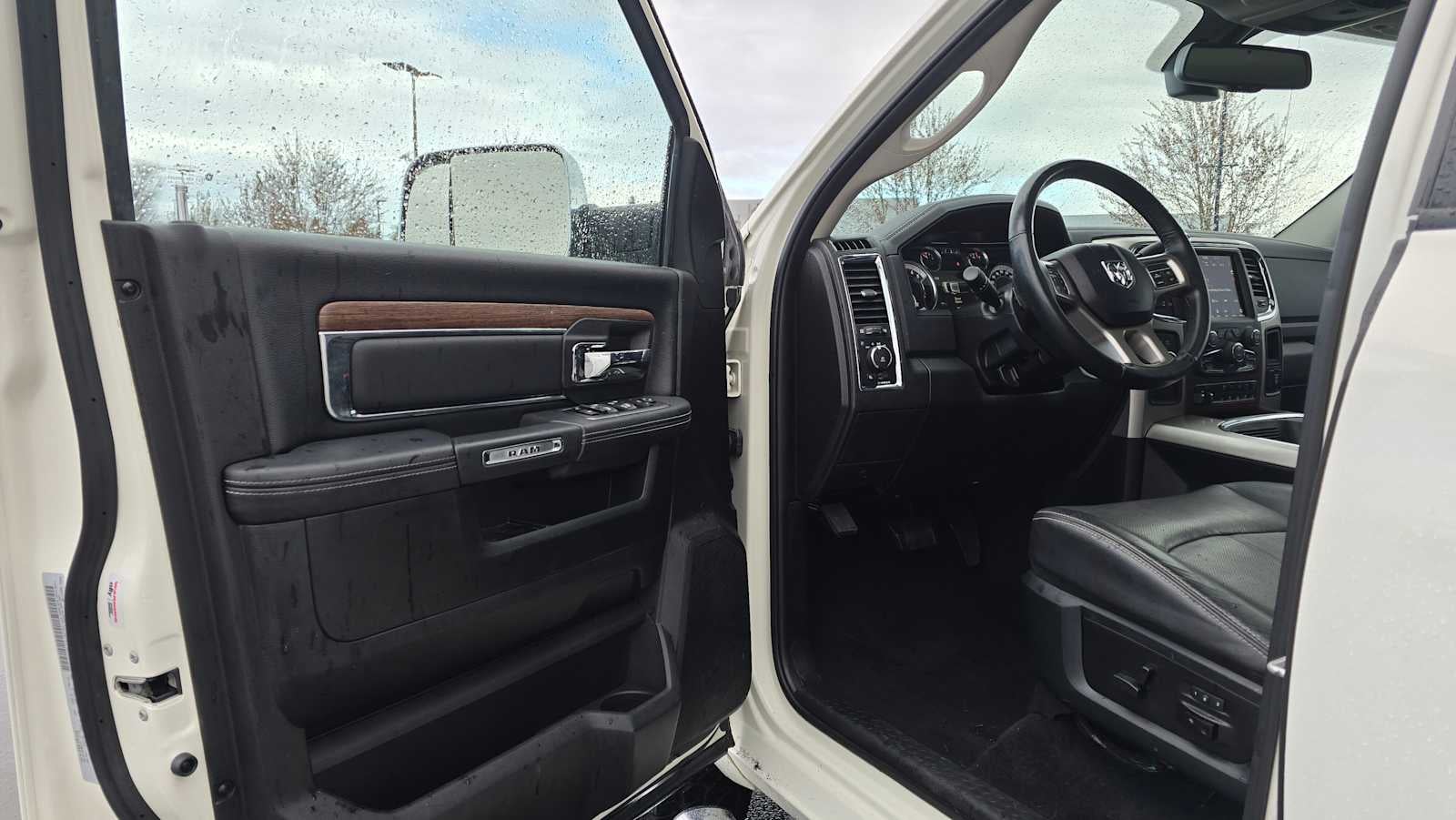 2018 RAM 3500 Laramie