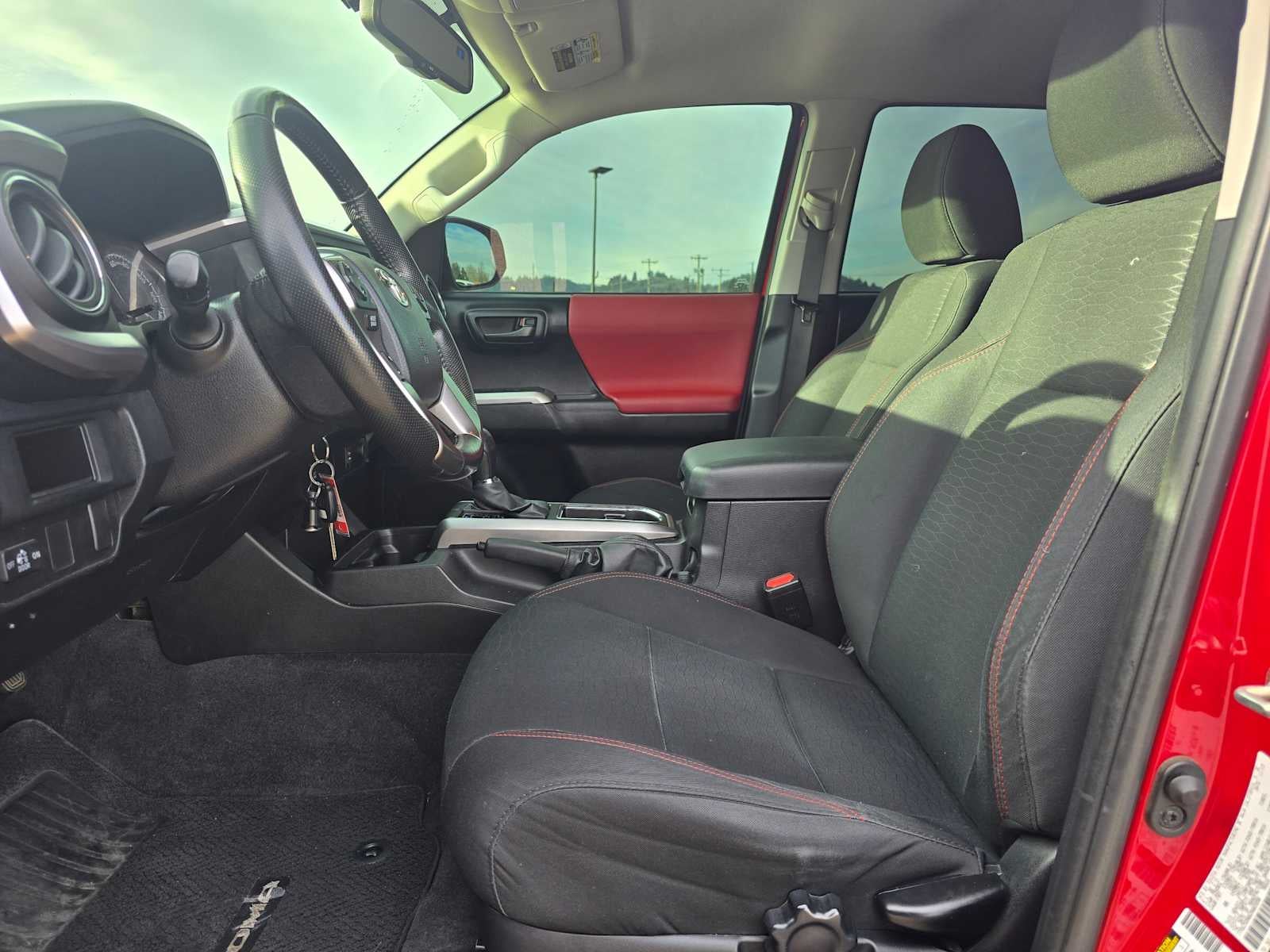 2016 Toyota Tacoma SR5