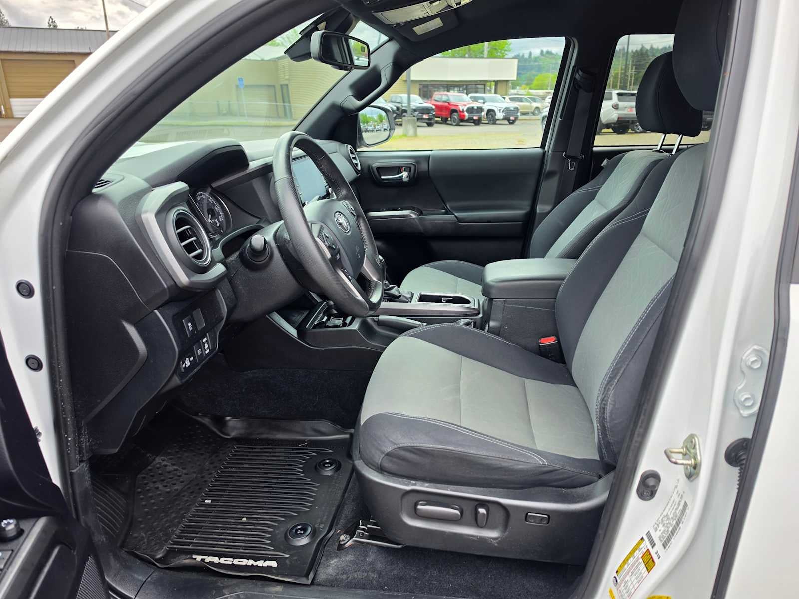 2020 Toyota Tacoma TRD Sport
