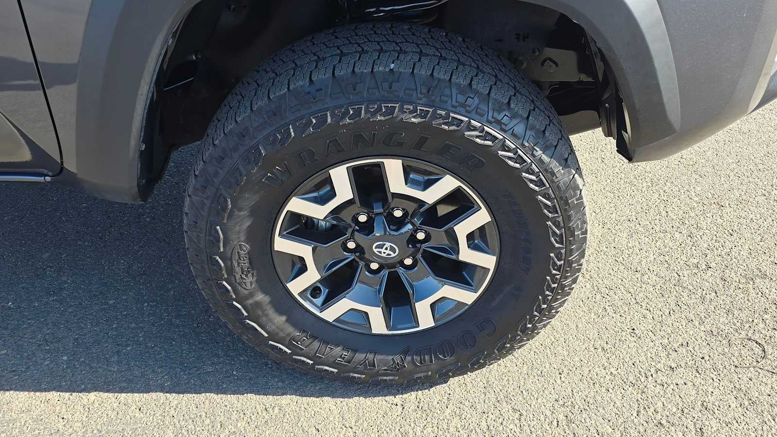 2023 Toyota Tacoma TRD Off Road