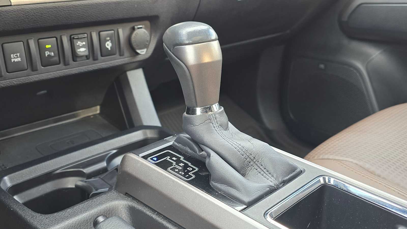 2016 Toyota Tacoma Limited