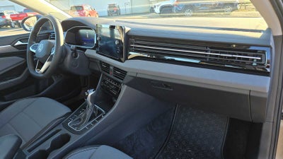 2025 Volkswagen Jetta SE