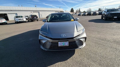 2025 Toyota Camry XLE