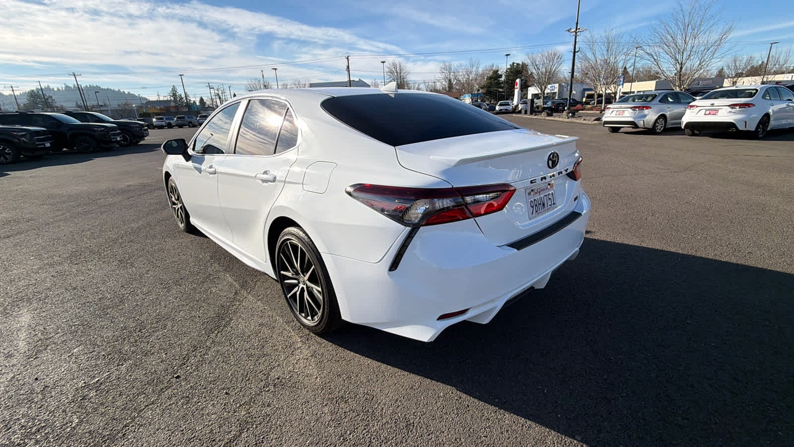 2022 Toyota Camry SE