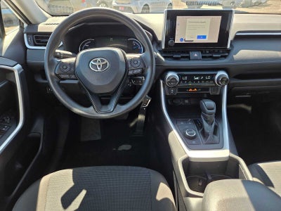 2025 Toyota RAV4 Hybrid LE