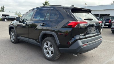 2022 Toyota RAV4 Hybrid LE