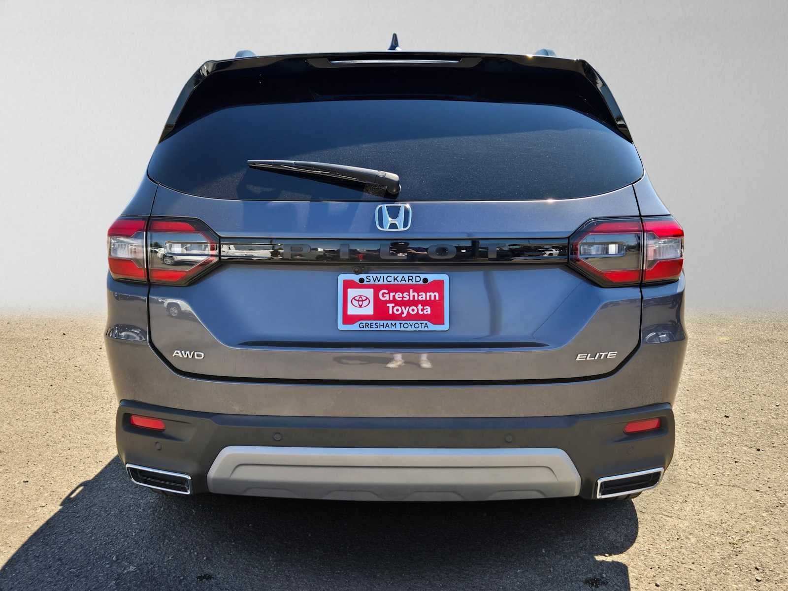2023 Honda Pilot Elite