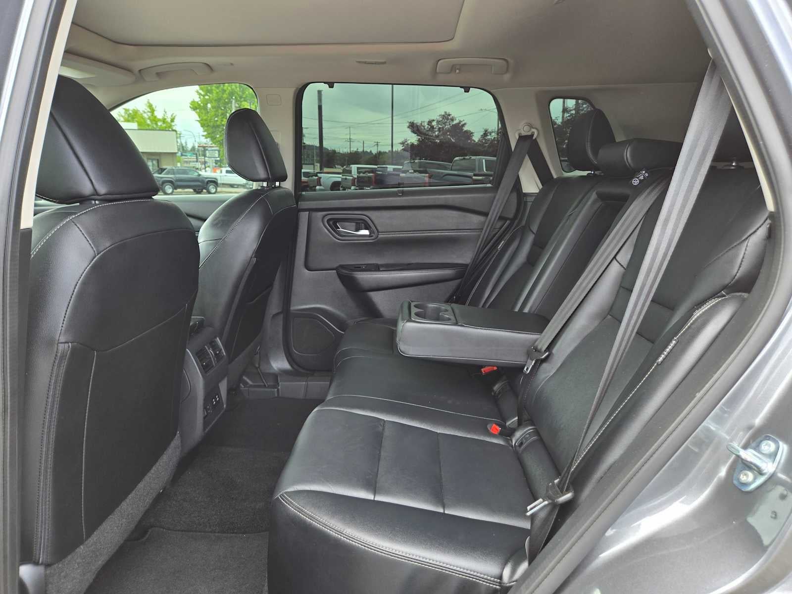 2024 Nissan Rogue SL