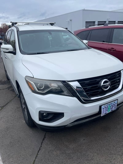 2017 Nissan Pathfinder SV
