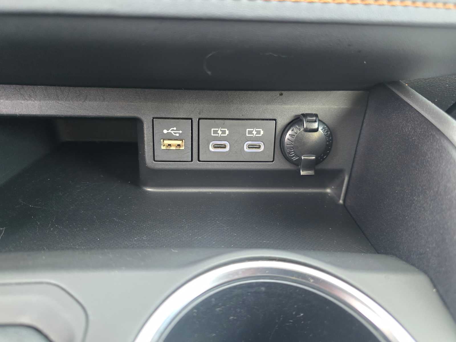 2023 Toyota Highlander Hybrid Bronze Edition