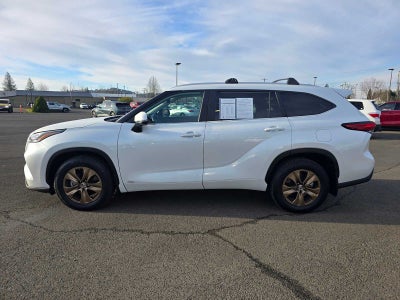 2023 Toyota Highlander Hybrid Bronze Edition
