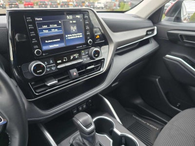 2020 Toyota Highlander LE