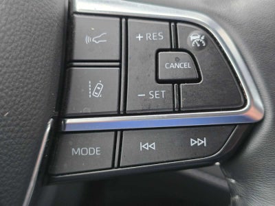 2020 Toyota Highlander LE