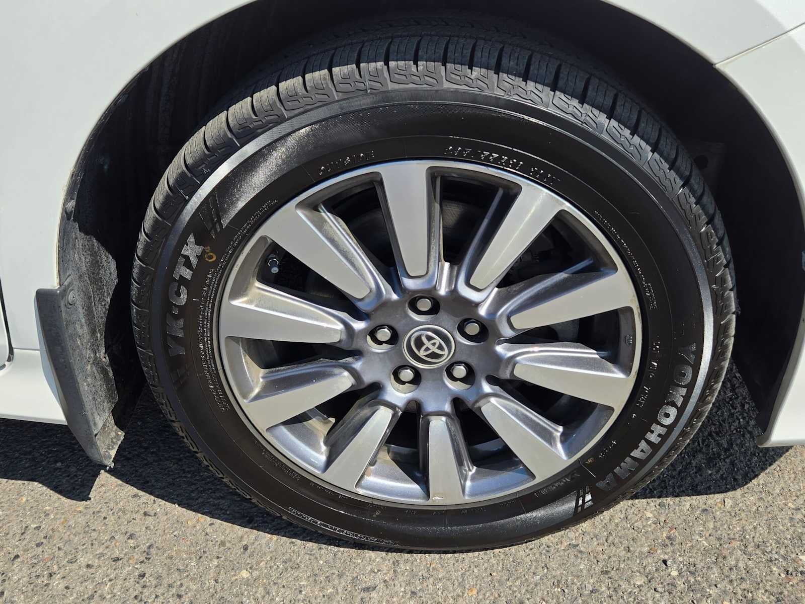 2020 Toyota Sienna XLE