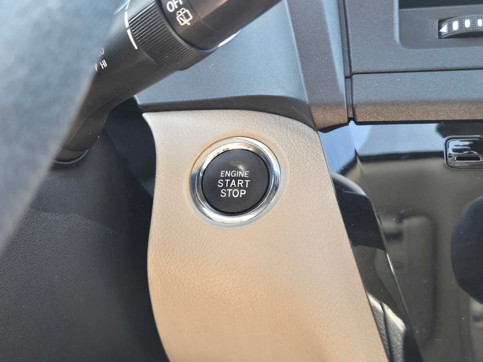 2020 Toyota Sienna XLE