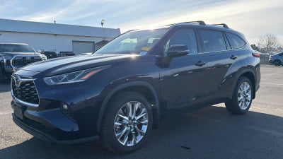 2022 Toyota Highlander Limited