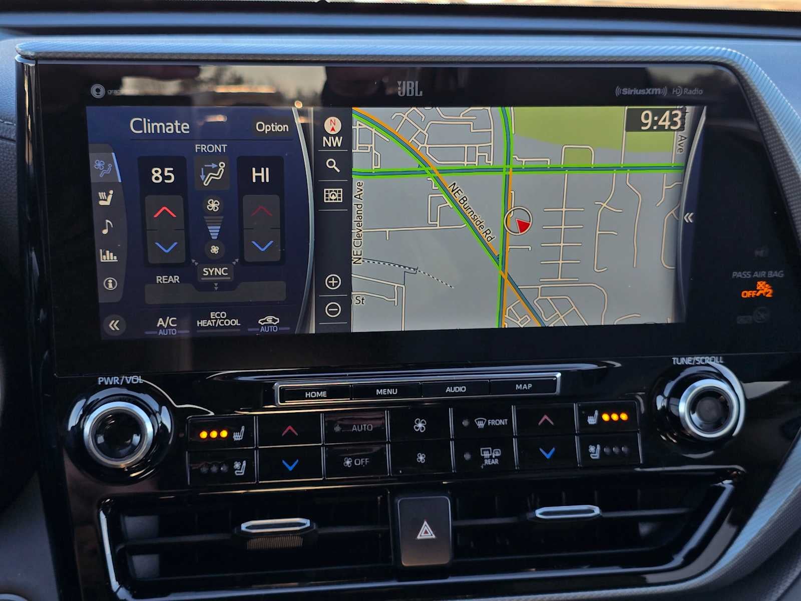 2021 Toyota Highlander Hybrid Platinum