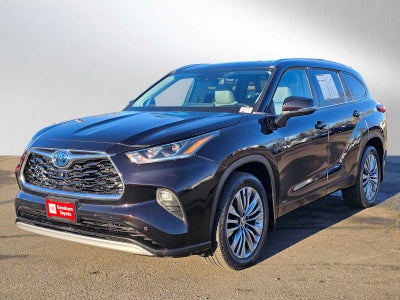 2021 Toyota Highlander Hybrid Platinum