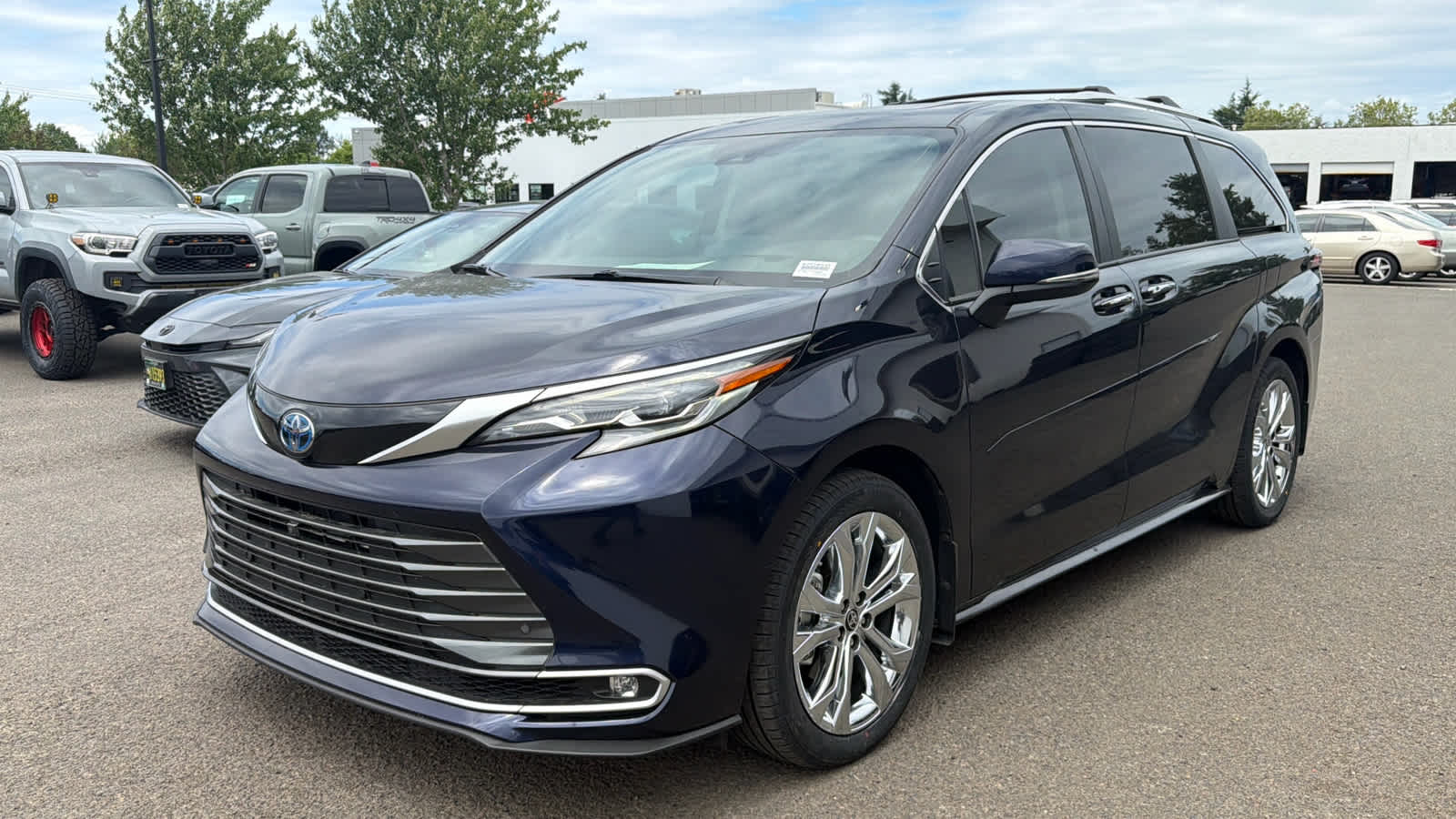 2024 Toyota Sienna Platinum