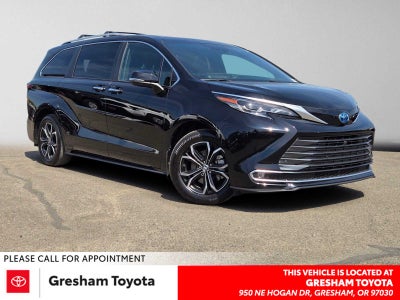 2025 Toyota Sienna Platinum