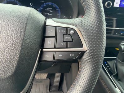 2025 Toyota Sienna Platinum