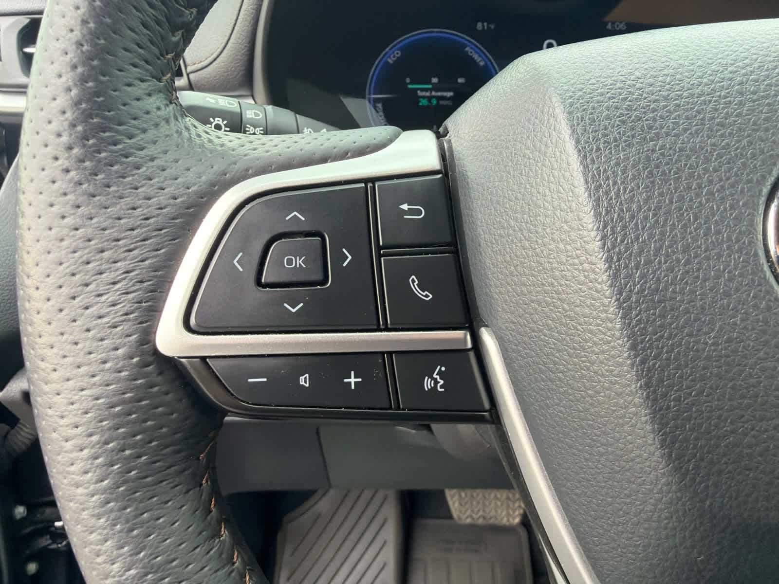 2025 Toyota Sienna Platinum