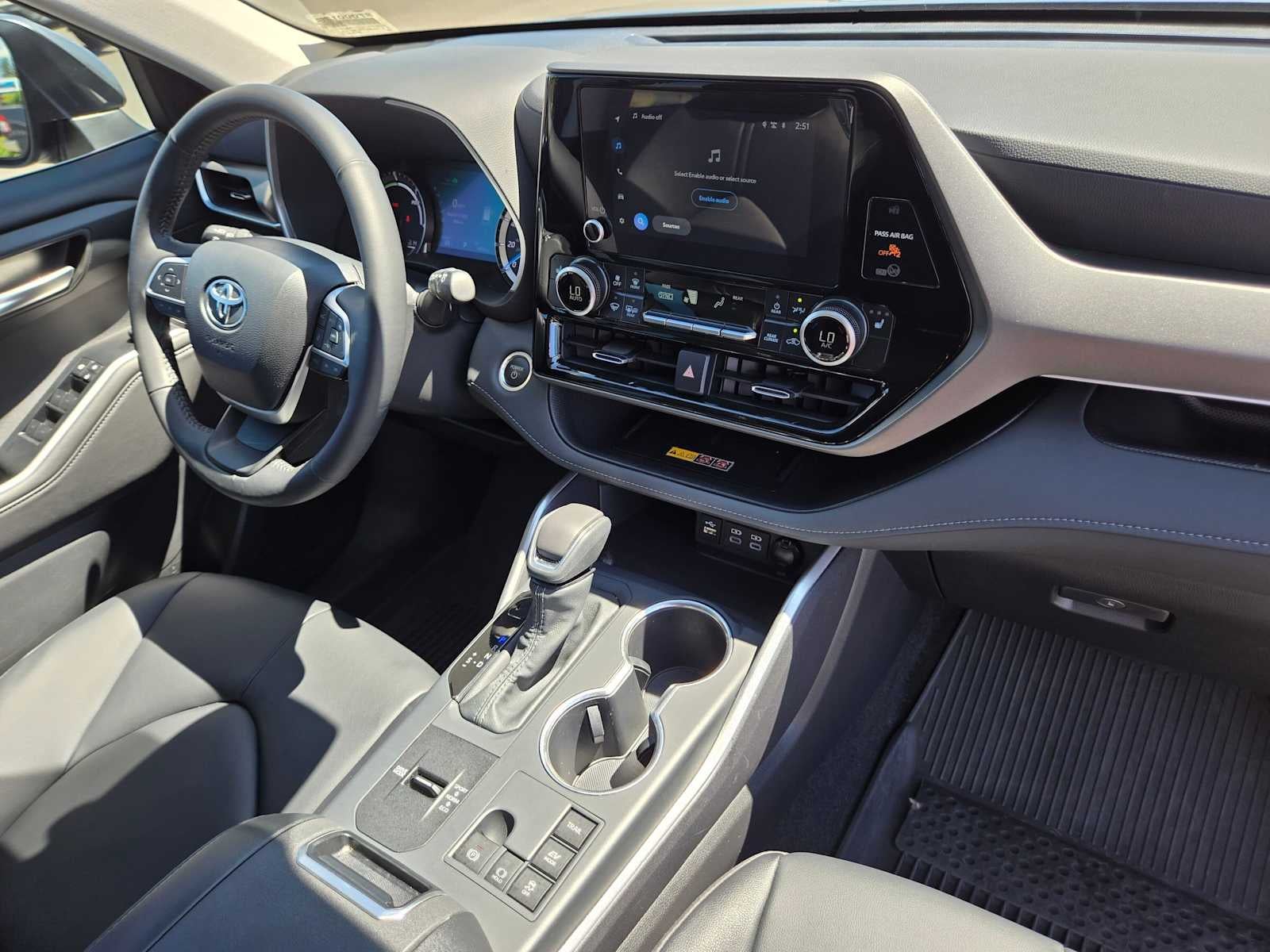 2026 Toyota Highlander Hybrid XLE