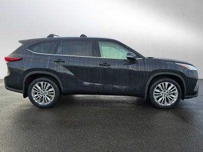 2024 Toyota Highlander Platinum