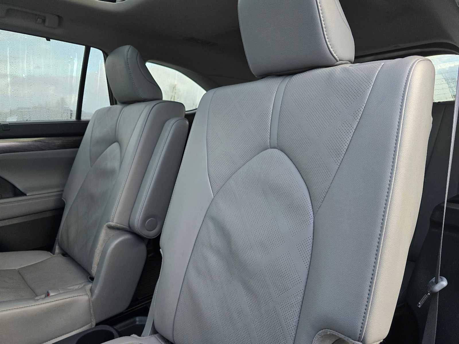 2024 Toyota Highlander Platinum