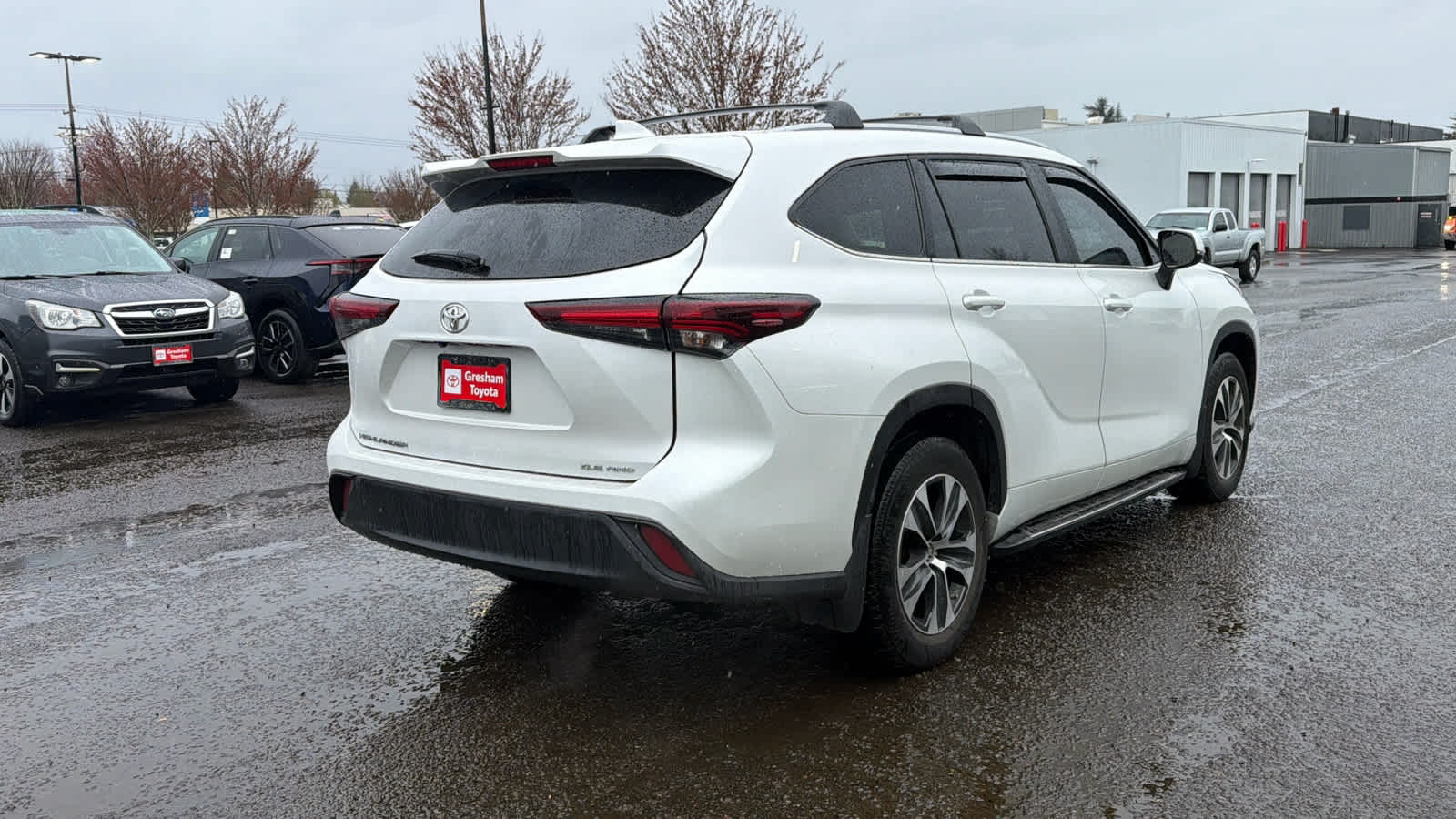 2024 Toyota Highlander XLE