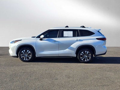 2024 Toyota Highlander XLE