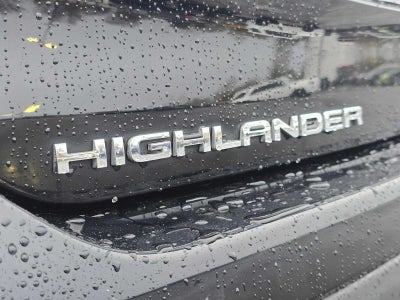 2023 Toyota Highlander LE