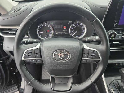 2023 Toyota Highlander LE