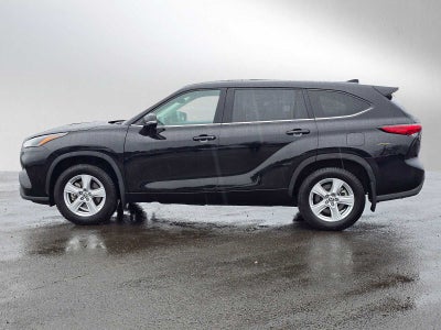 2023 Toyota Highlander LE