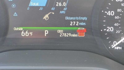 2025 Toyota Sienna LE