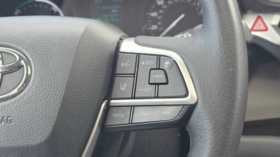2021 Toyota Sienna XLE