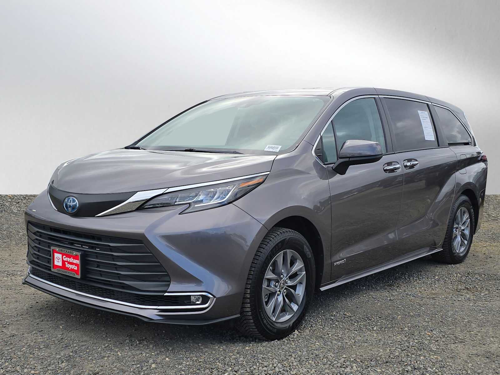 2021 Toyota Sienna XLE