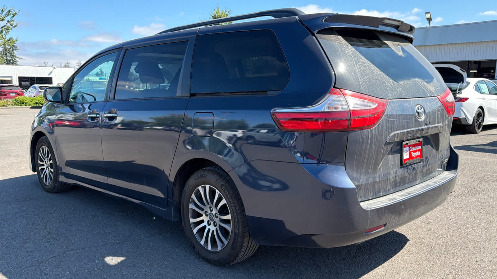 2018 Toyota Sienna XLE